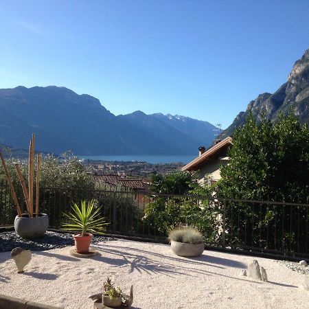 Appartamento Vista Lago Riva del Garda Exterior foto