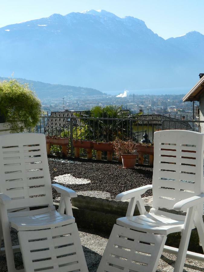 Appartamento Vista Lago Riva del Garda Exterior foto